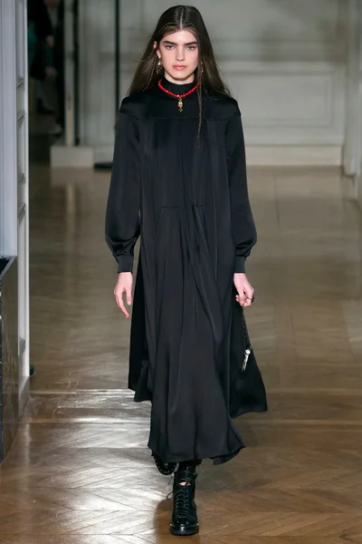 Look 1